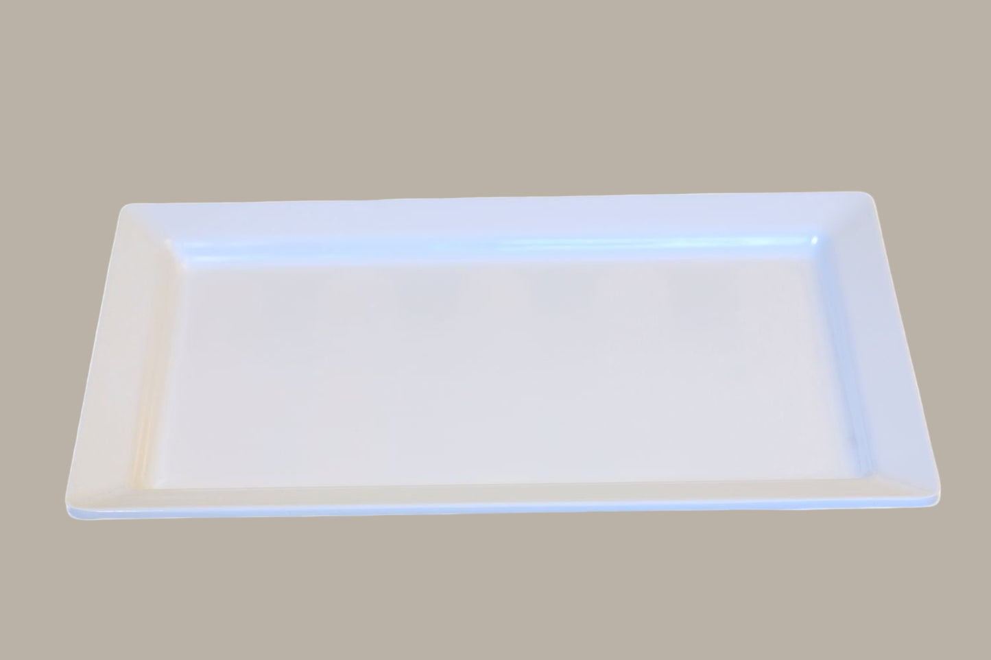 Bandeja Rectangular - 33x21,3x2,5cm / Blanca o Negra / 5 pzas.